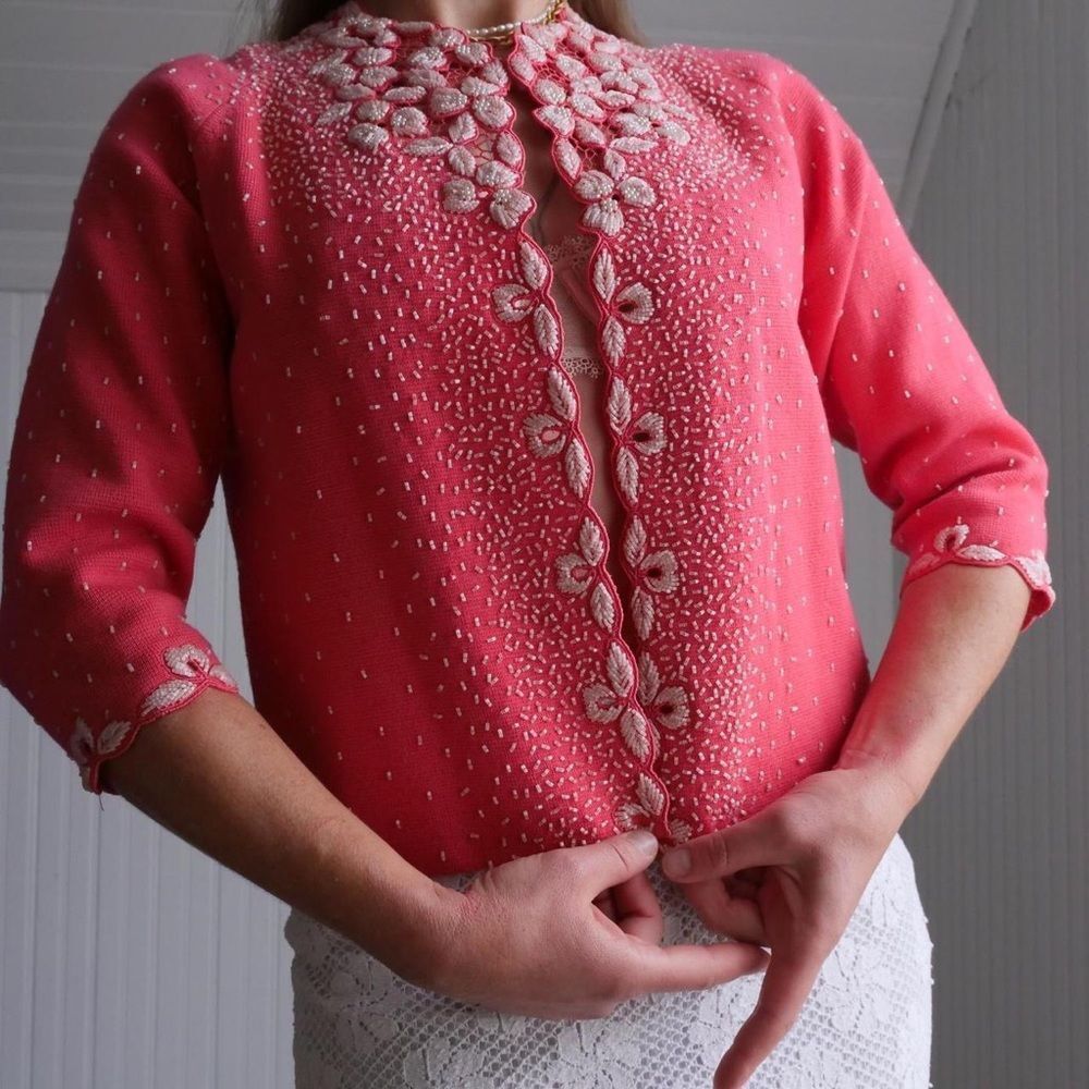 Gorgeous coral pink vintage 50s beaded cardigan - Picture 8 of 8